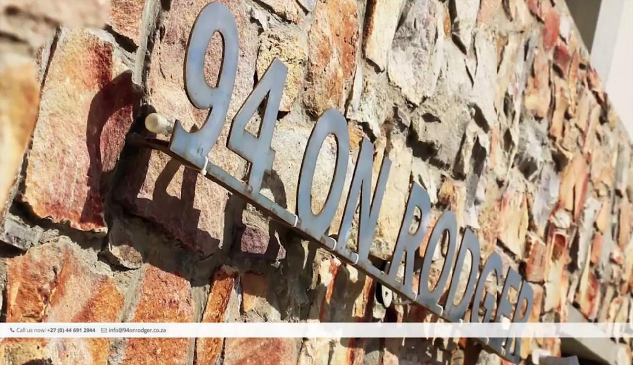 94 On Rodger Hotel Mossel Bay Exterior photo
